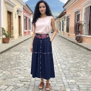 Vintage Embroidered Handmade Guatemala Boho Festive Artisan Maxi Skirt Size M